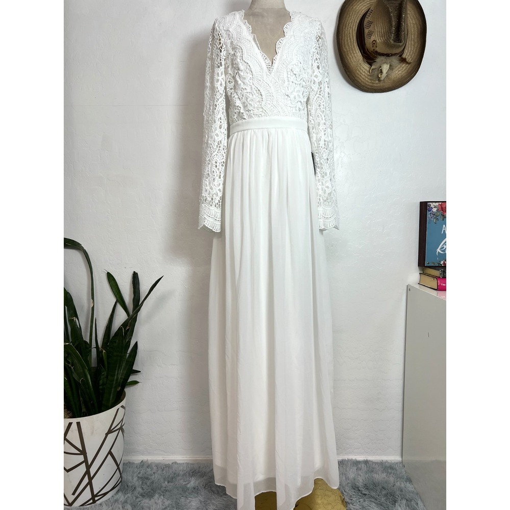 Lulus Awaken My Love White Lace Long Sleeve Maxi Dress Small S NWT Bridal Prom